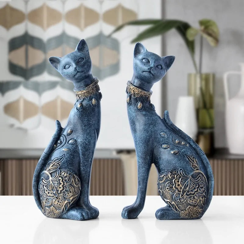 Resin Cat Statue