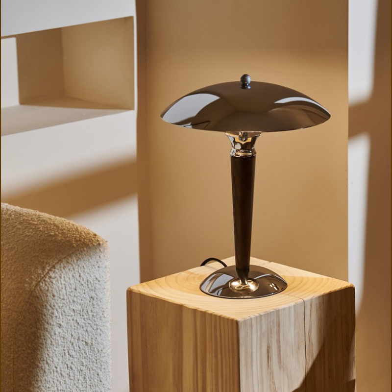 Mushroom Table Lamp