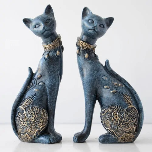 Resin Cat Statue