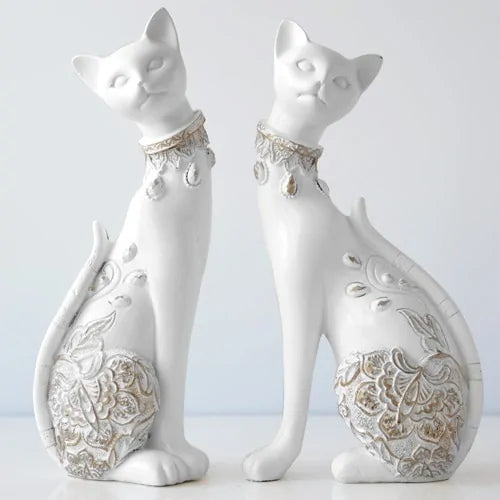 Resin Cat Statue